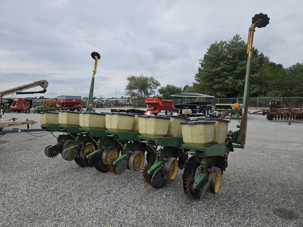 Image for John Deere 7000