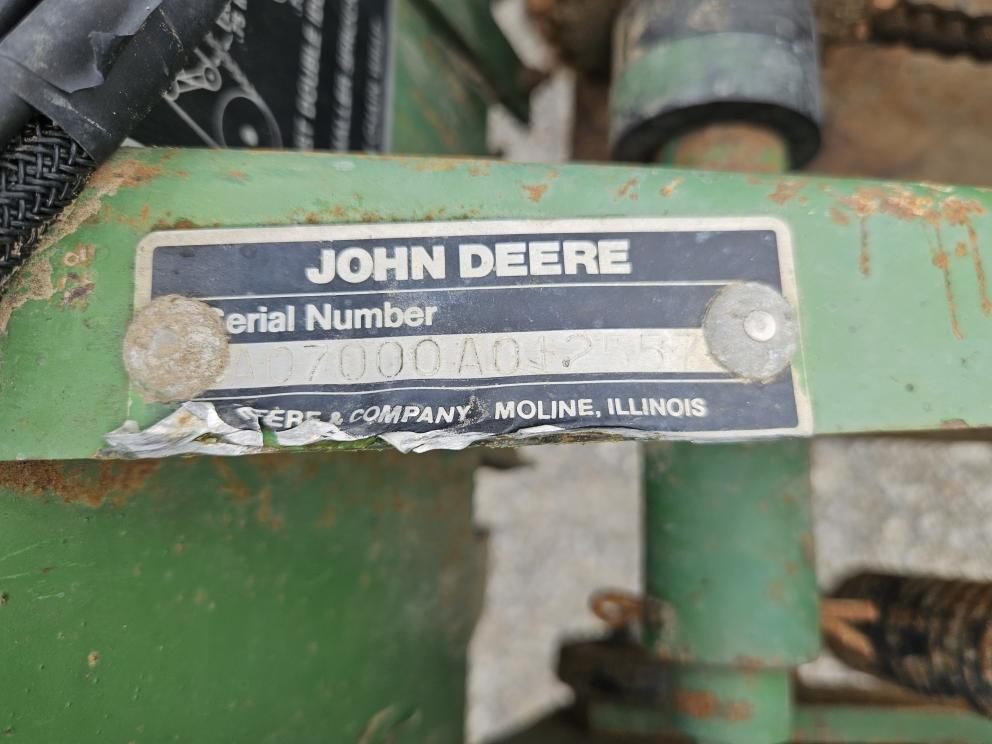Image for John Deere 7000