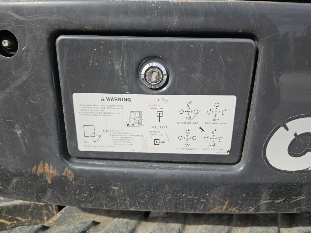 Image for 2018 Case CX37C