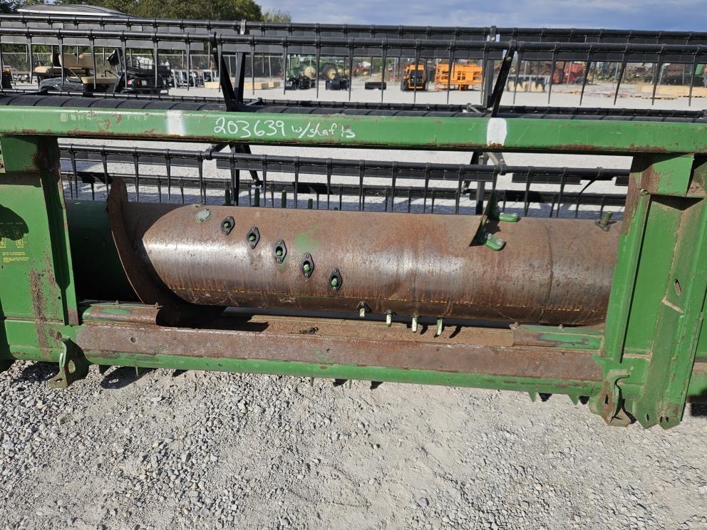 Image for 2002 John Deere 925F