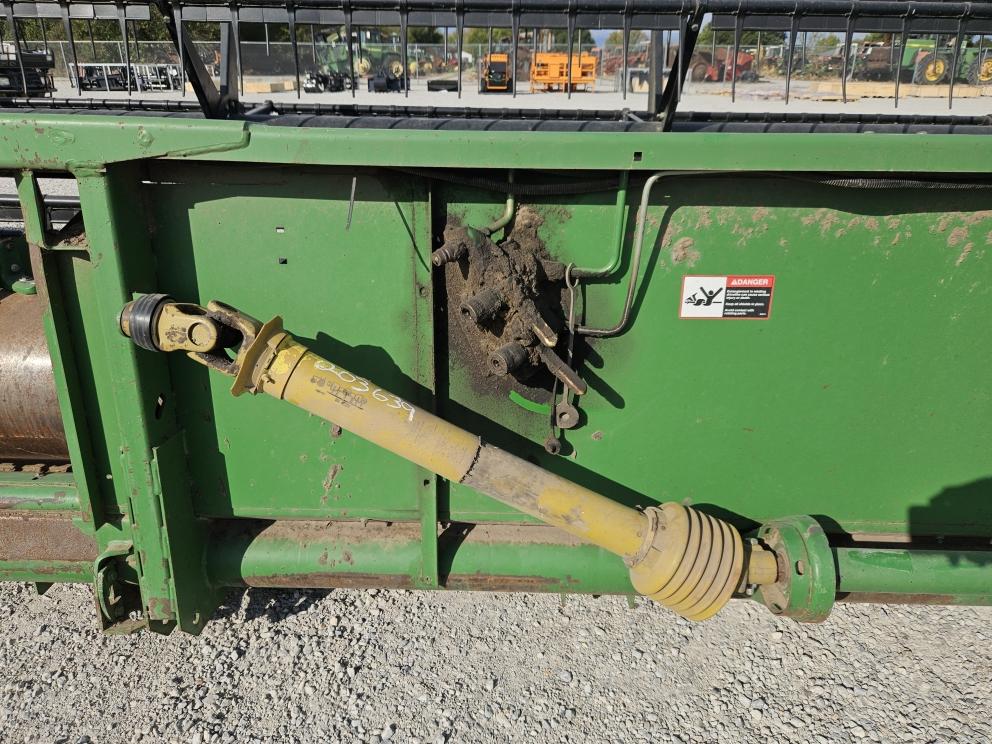 Image for 2002 John Deere 925F