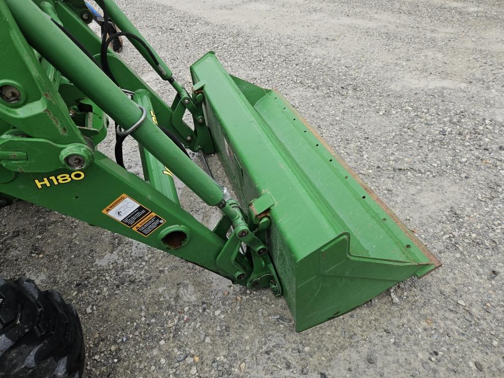 Image for 2015 John Deere 4044R