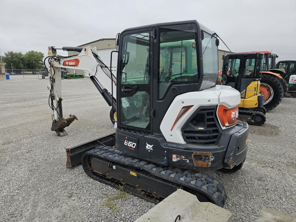 Image for 2022 Bobcat E60