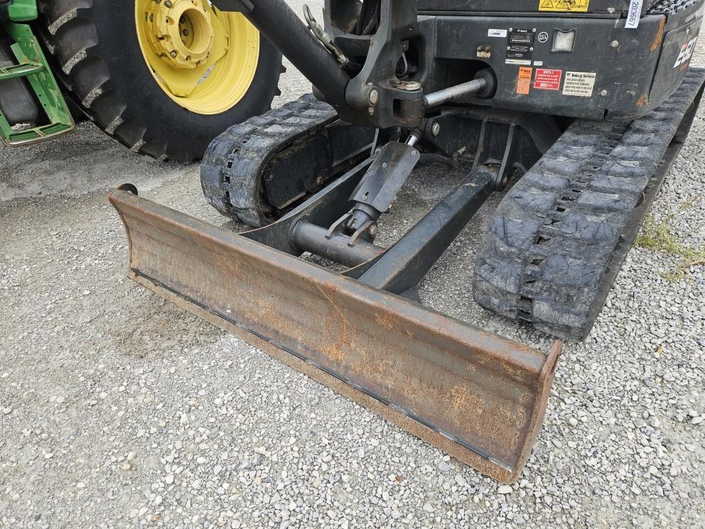 Image for 2022 Bobcat E60