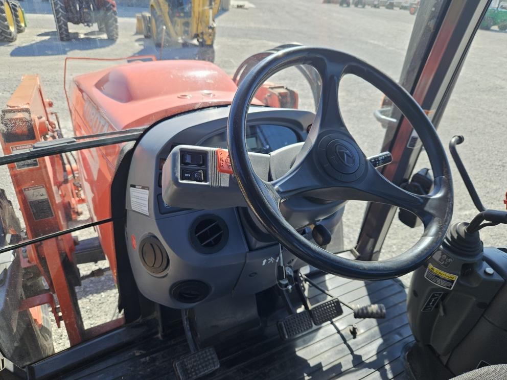 Image for 2013 Kubota M135GX