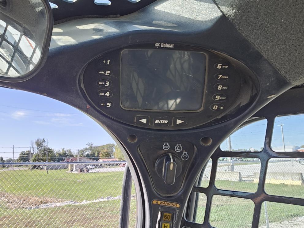 Image for 2016 Bobcat T595