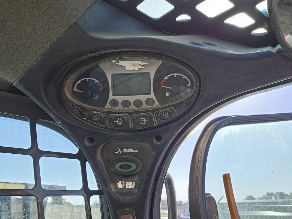 Image for 2016 Bobcat T595