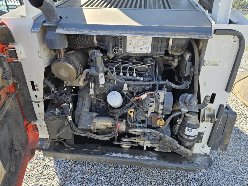 Image for 2016 Bobcat T595