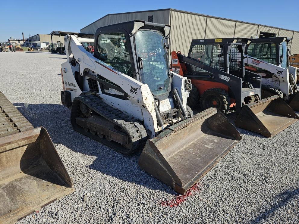 Image for 2016 Bobcat T595