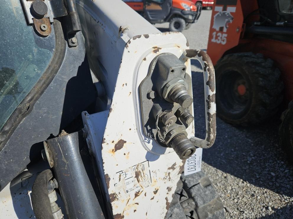 Image for 2016 Bobcat T595