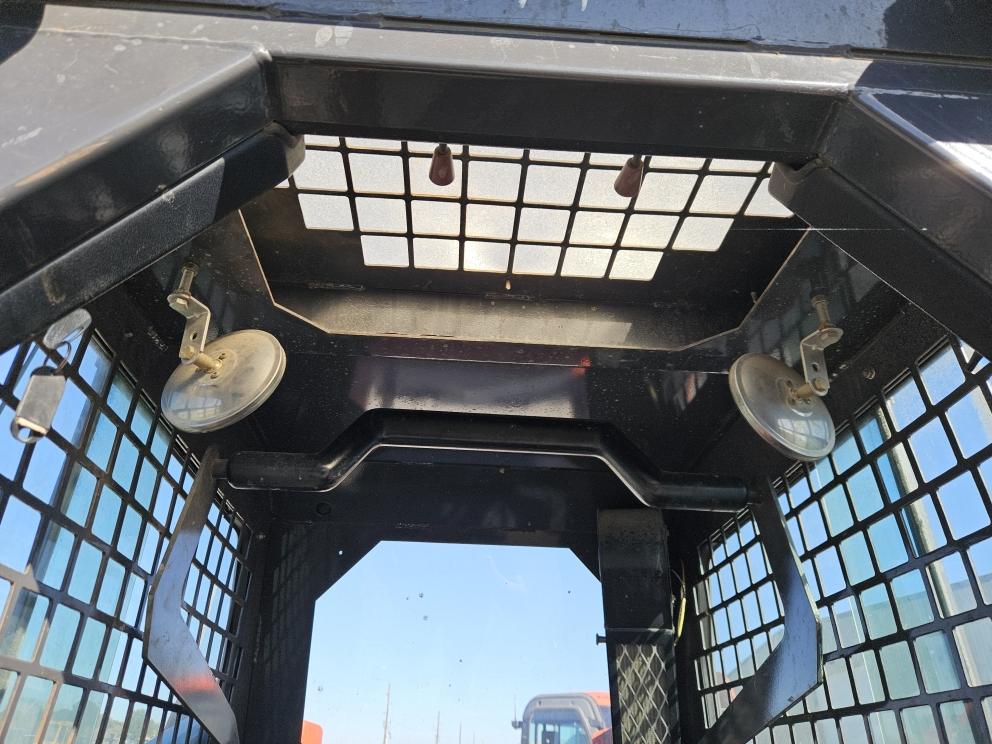 Image for 2004 Thomas 135