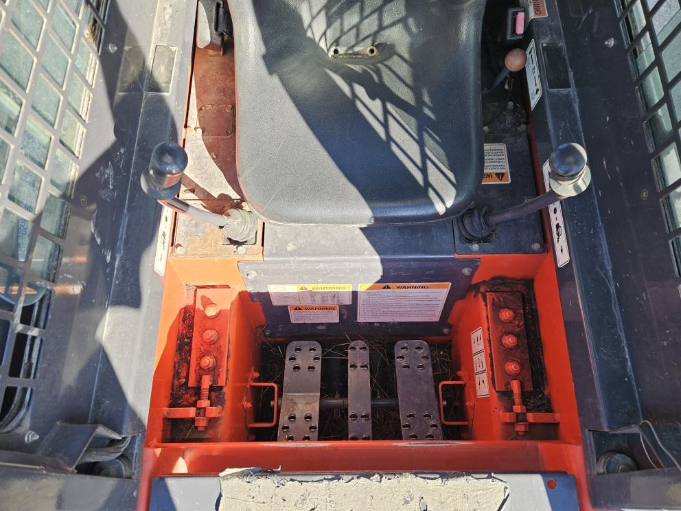 Image for 2004 Thomas 135