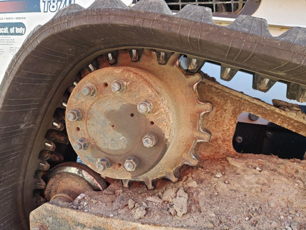 Image for 2012 Bobcat T870