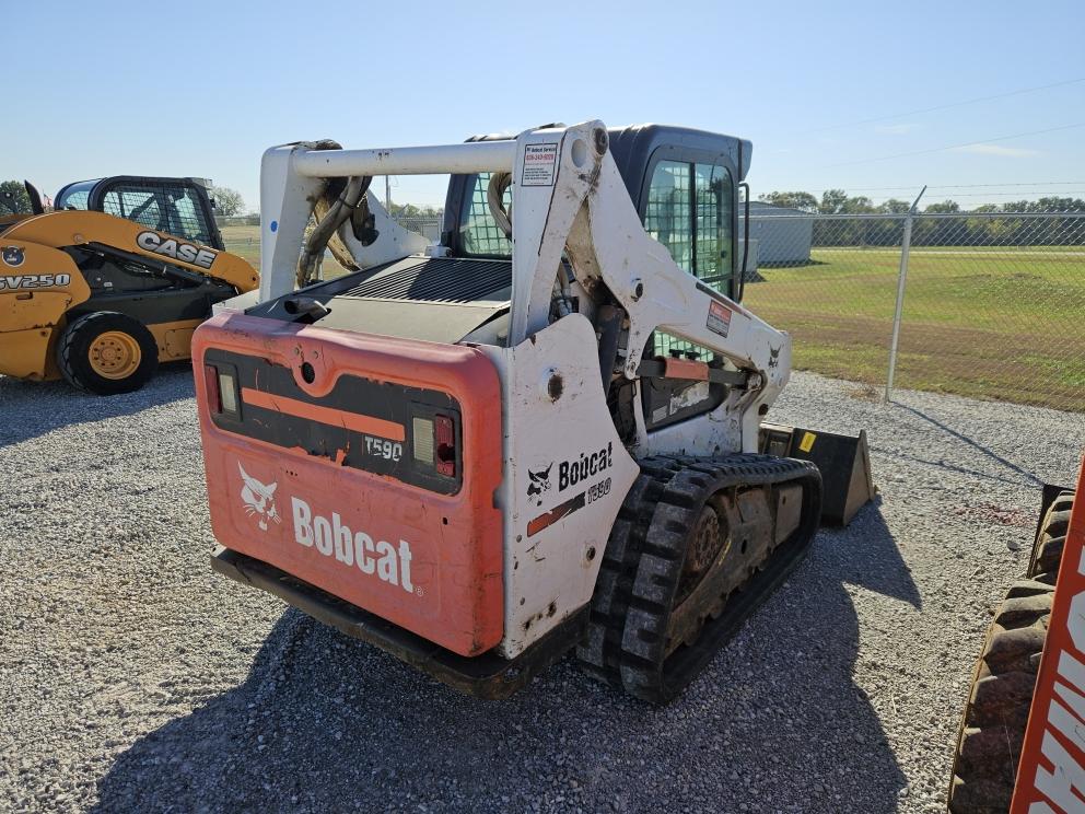 Image for 2013 Bobcat T590