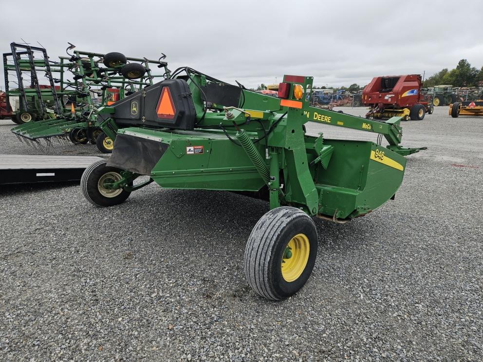 Image for 2013 John Deere 946