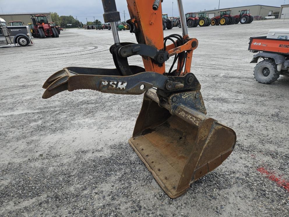 Image for 2018 Hitcahi ZX85USB-5