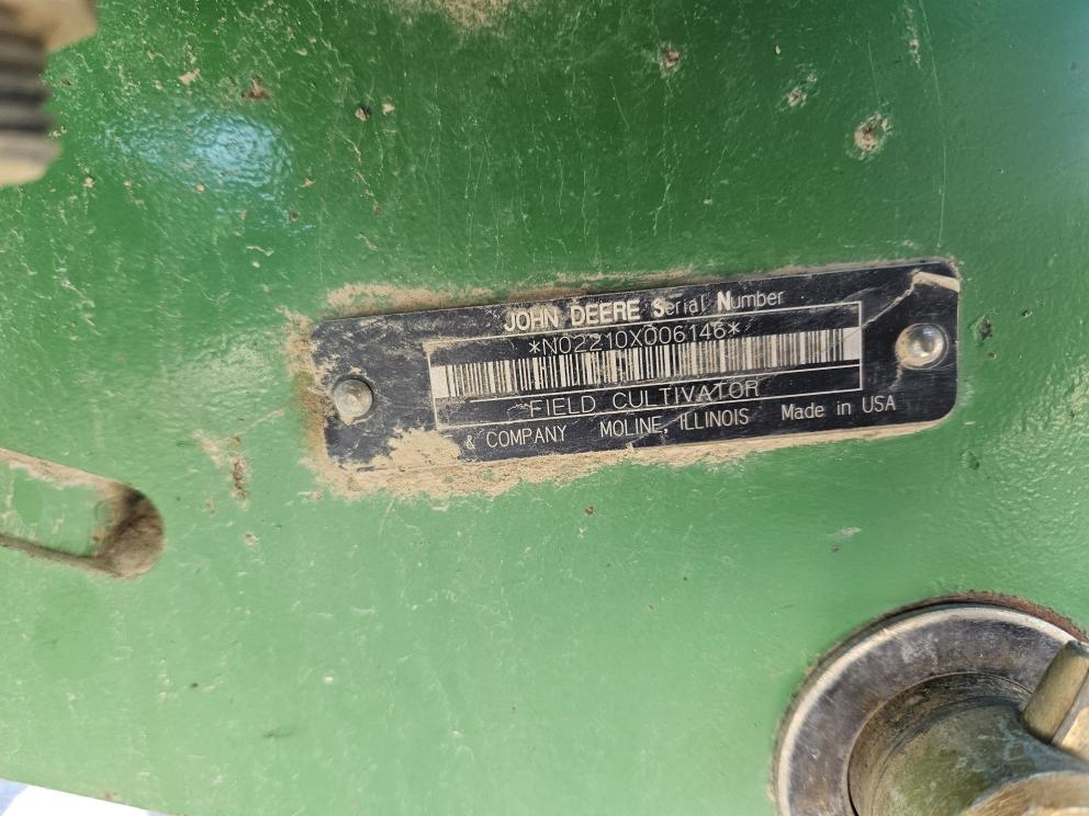 Image for 2007 John Deere 2210