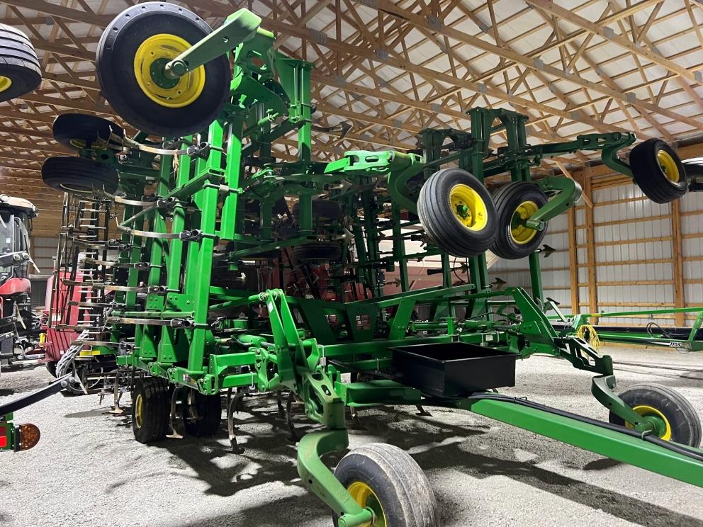 Image for John Deere 2210