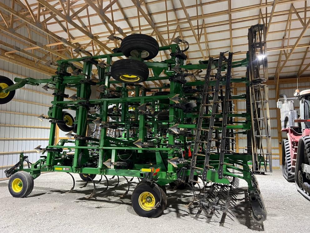 Image for John Deere 2210