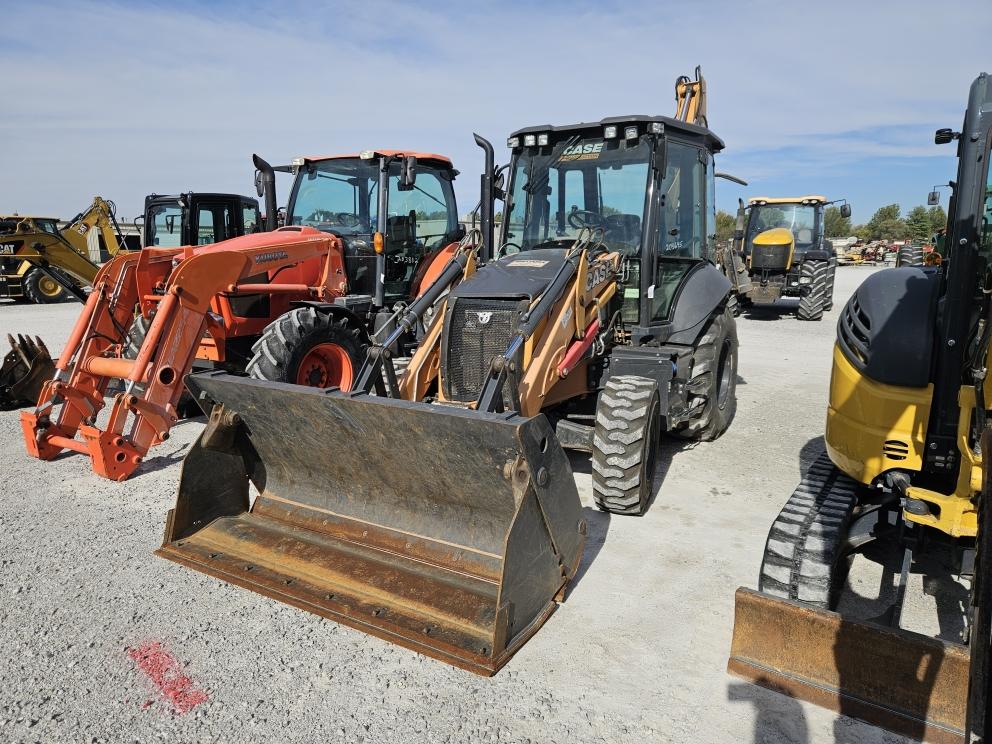 Image for 2022 Case 580SV