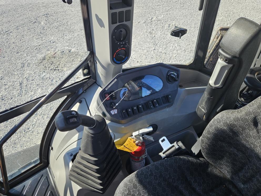 Image for 2022 Case 580SV