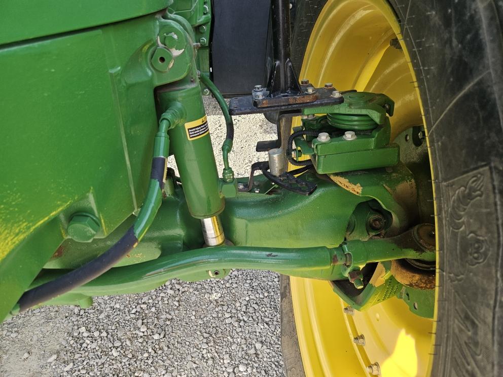 Image for 2014 John Deere 7230R