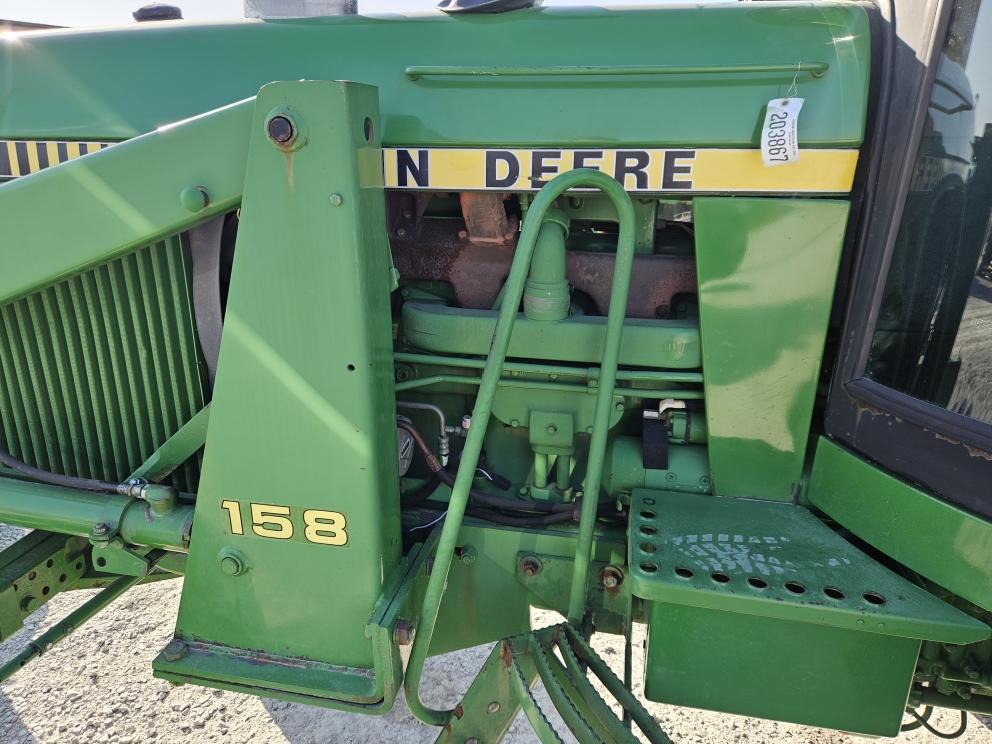 Image for 1984 John Deere 4450