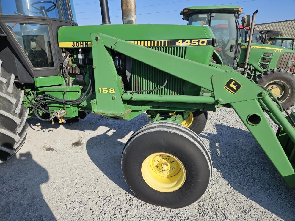 Image for 1984 John Deere 4450