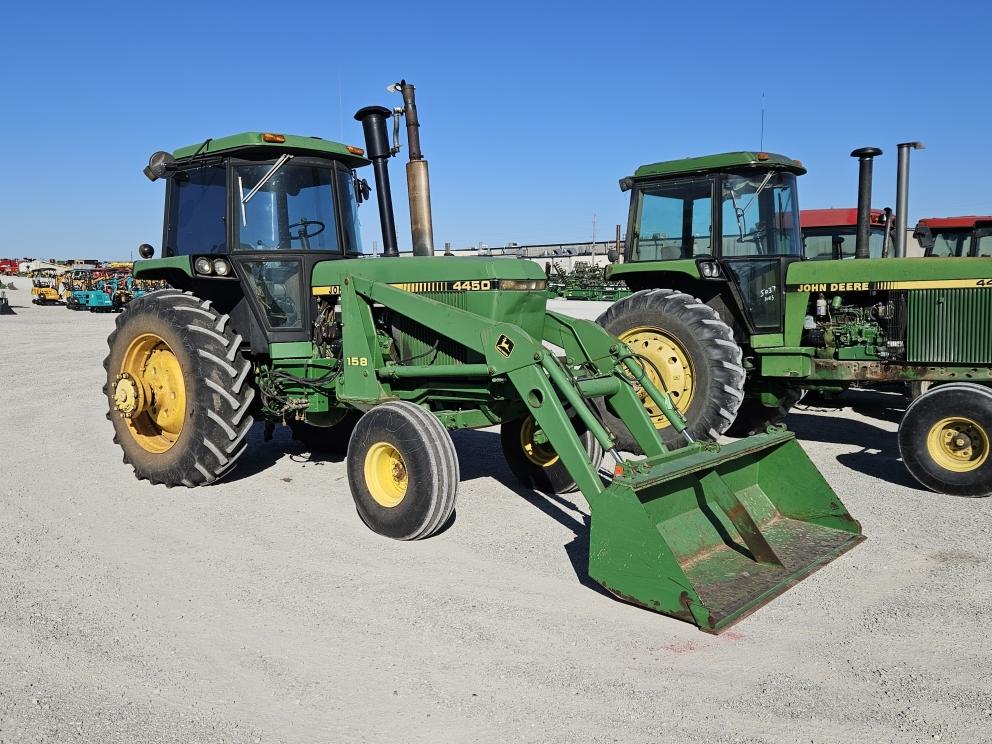 Image for 1984 John Deere 4450