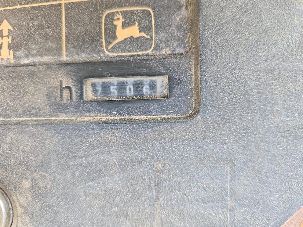 Image for 1984 John Deere 4450