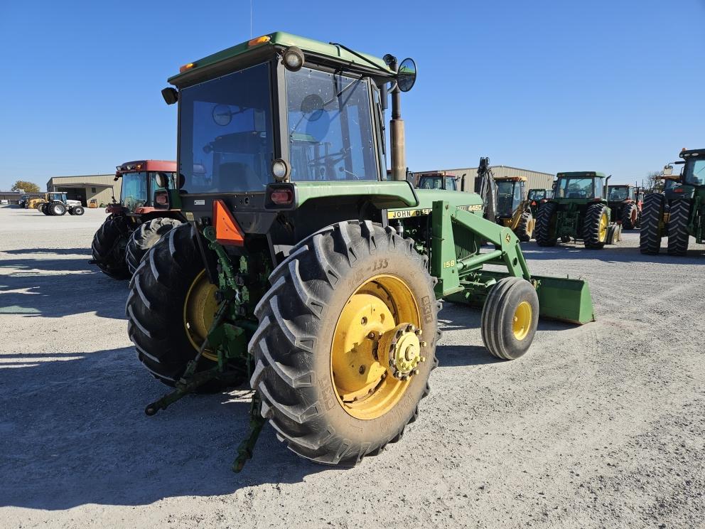 Image for 1984 John Deere 4450