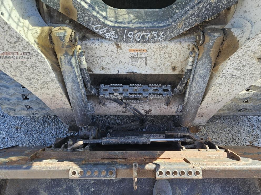 Image for 2020 Bobcat T870