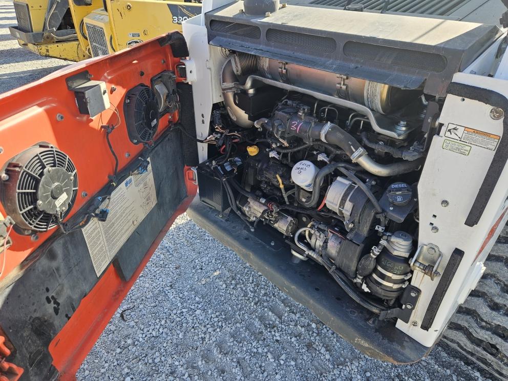 Image for 2020 Bobcat T870