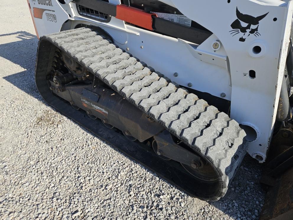 Image for 2020 Bobcat T870