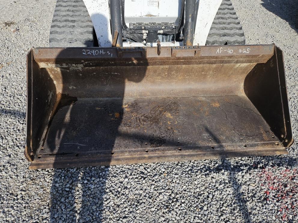 Image for 2020 Bobcat T870