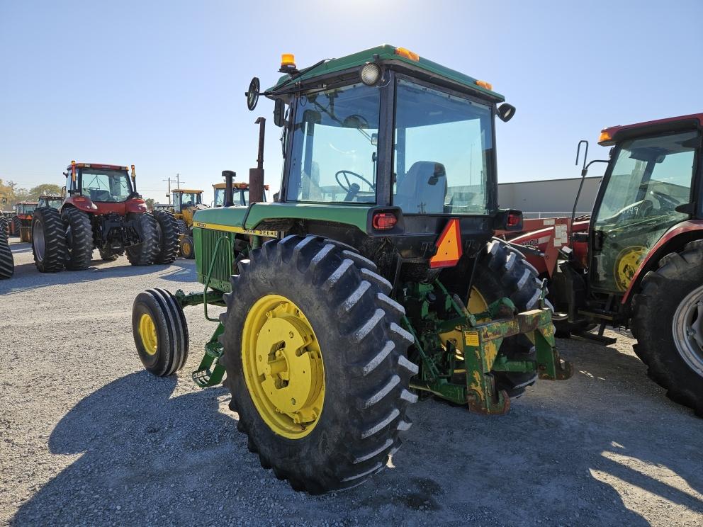 Image for 1974 John Deere 4230