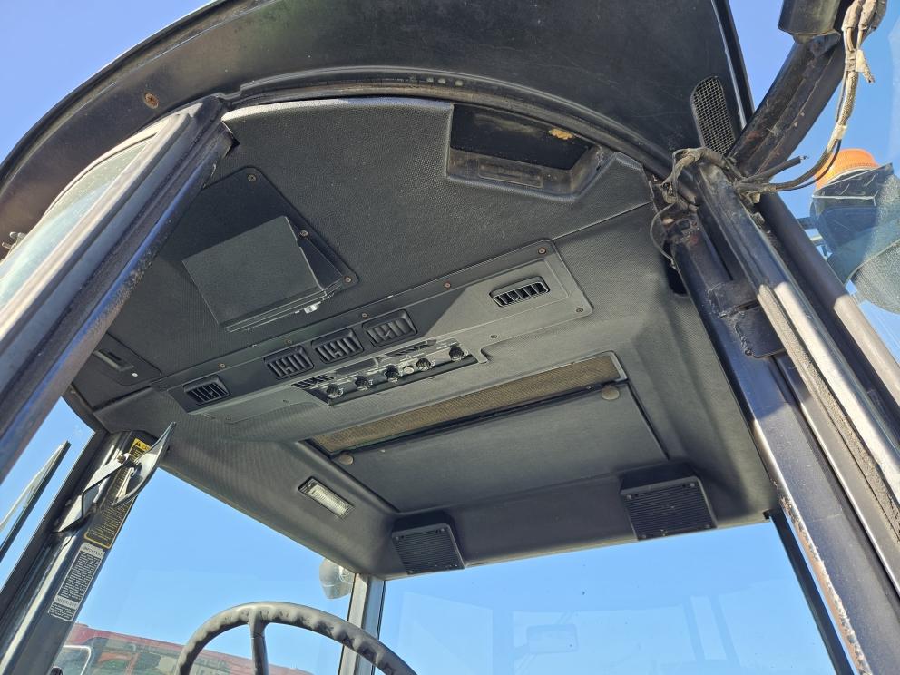 Image for 1974 John Deere 4230