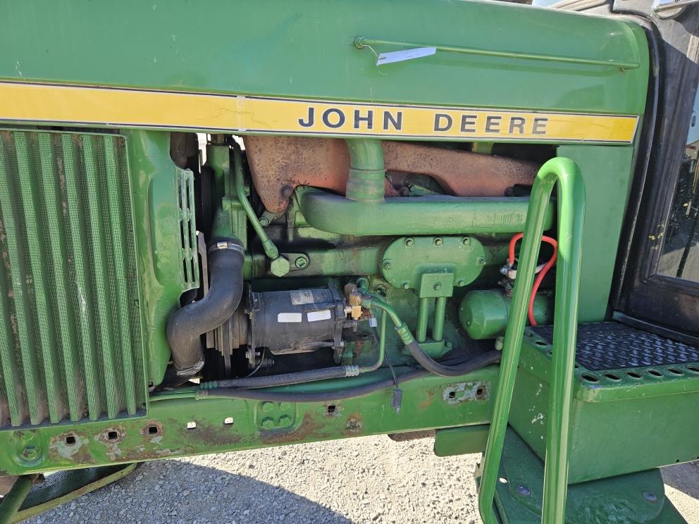 Image for 1974 John Deere 4230