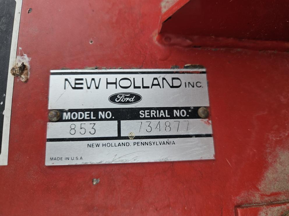 Image for 1986 New Holland 853