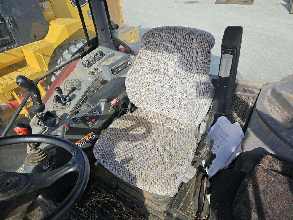 Image for 2020 Kubota M6-131