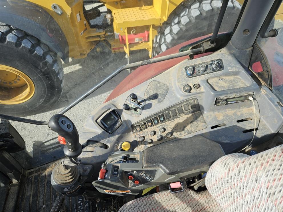 Image for 2020 Kubota M6-131