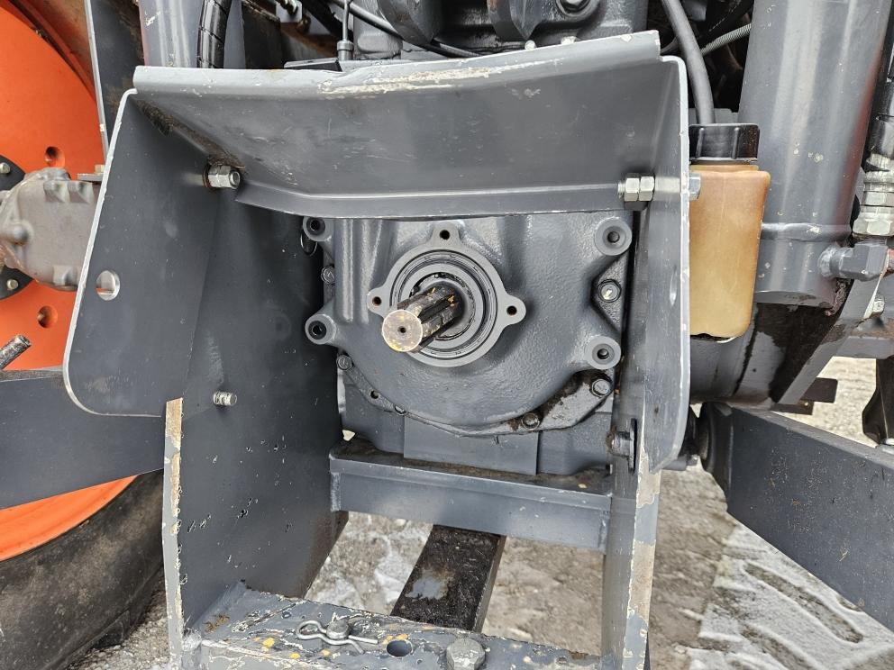 Image for 2020 Kubota M6-131