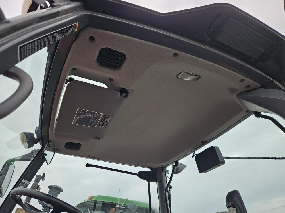 Image for 2020 Kubota M6-131