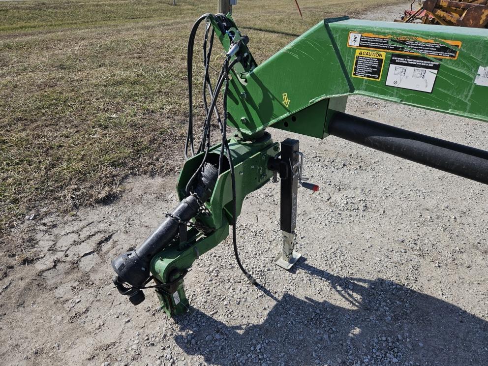 Image for 2022 John Deere S350