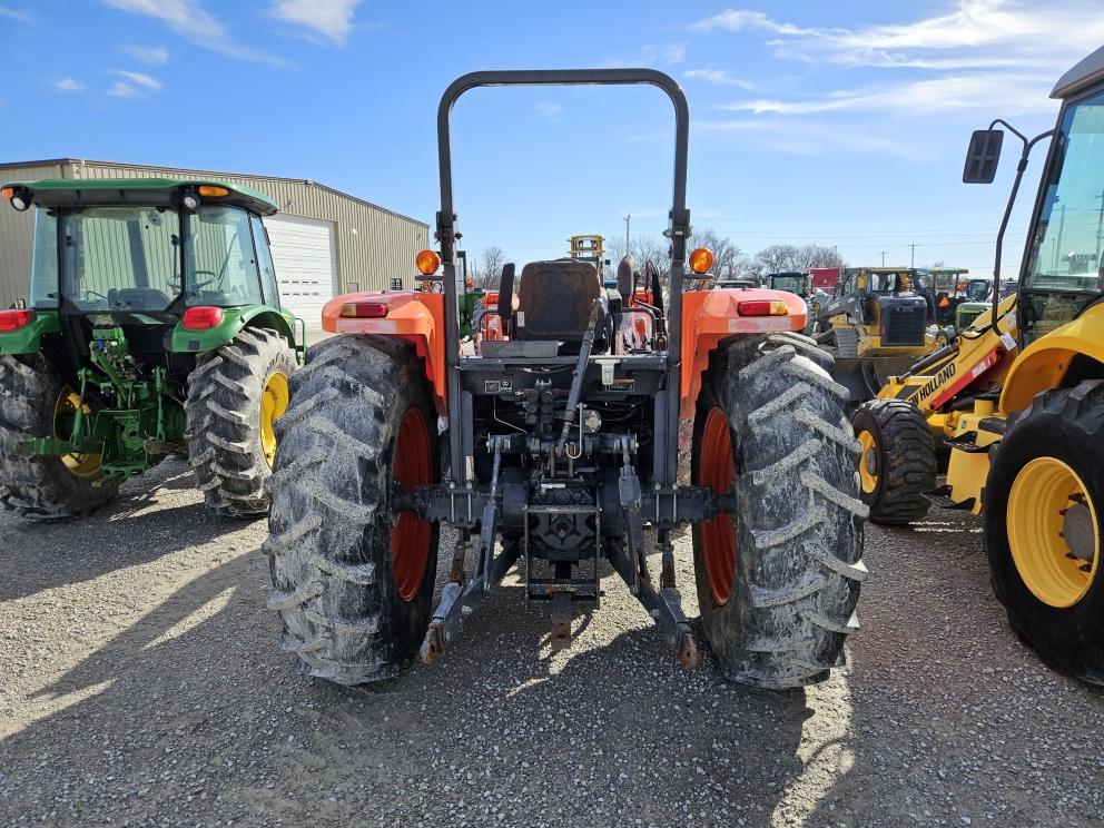 Image for 2018 Kubota M6S-111