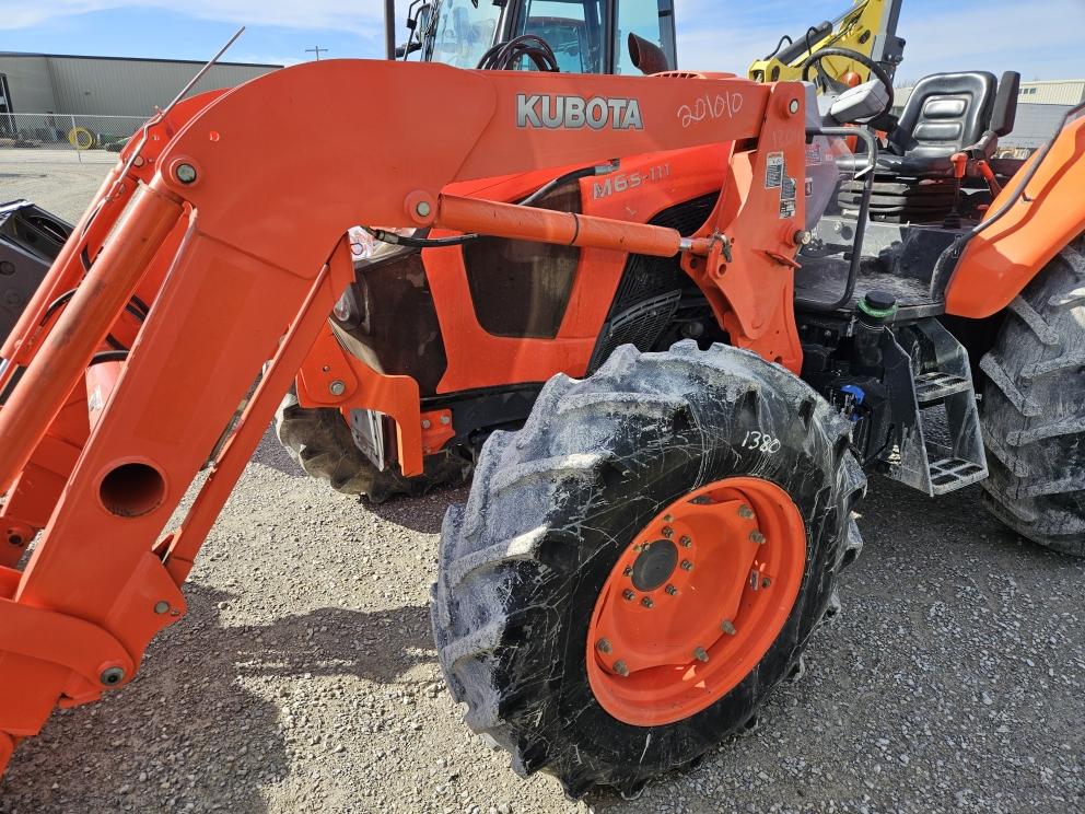Image for 2018 Kubota M6S-111