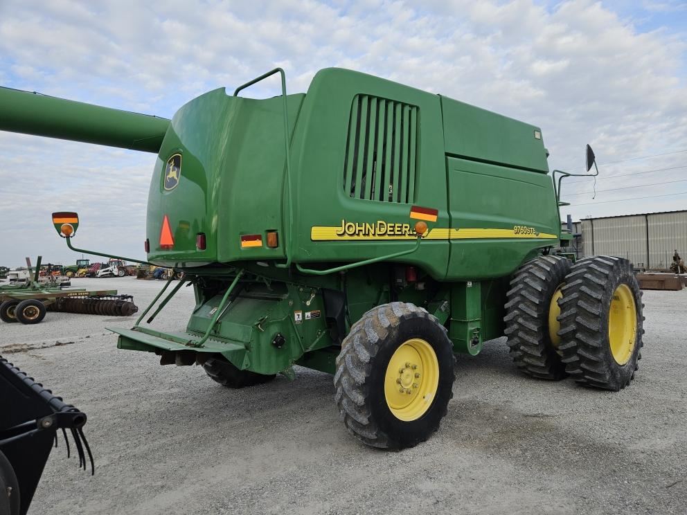 Image for 2005 John Deere 9760 STS
