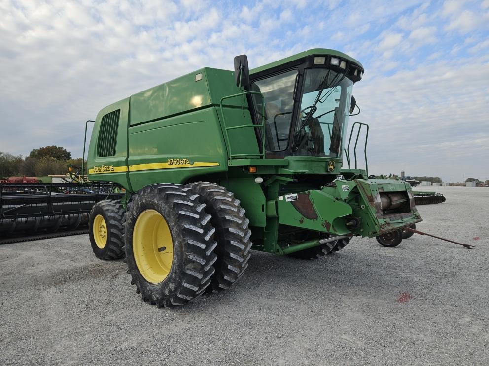 Image for 2005 John Deere 9760 STS