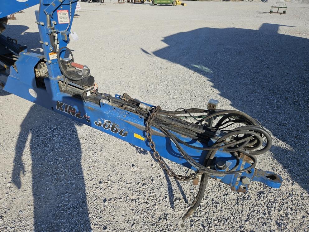 Image for 2012 Kinze 3660