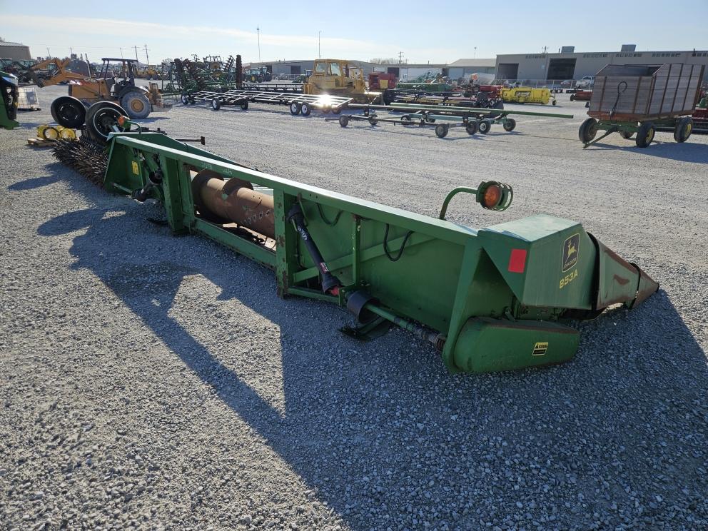 Image for 1994 John Deere 853A